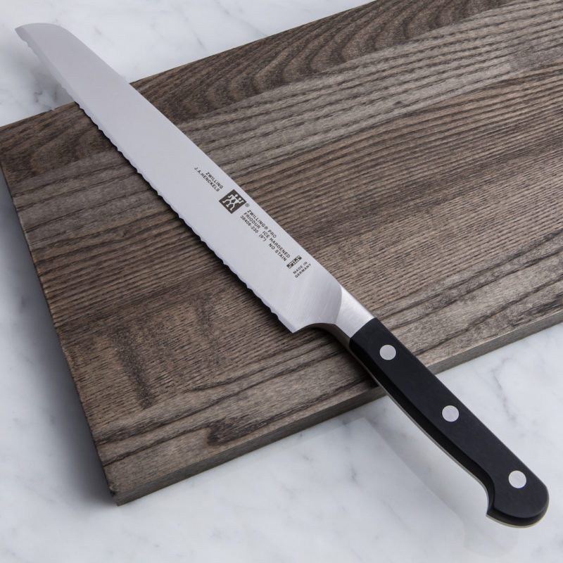 Henckels Pro Bread Knife with the special Zwilling 15 edge